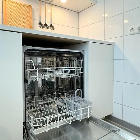 Moderne City-wohnung Mit Self Check-in Und Free Wifi Im Zentrum *